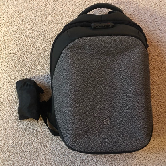 Korin Design Minimalist Backpack click pack Pro - Picture 2 of 16